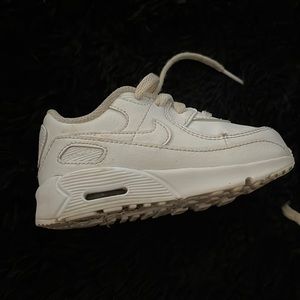 Used Kids Nike shoes